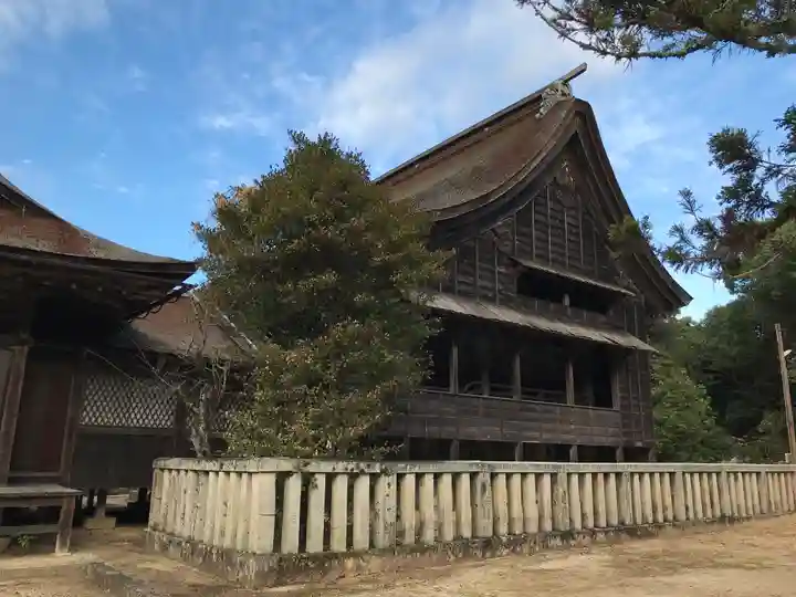 正八幡宮の本殿・本堂