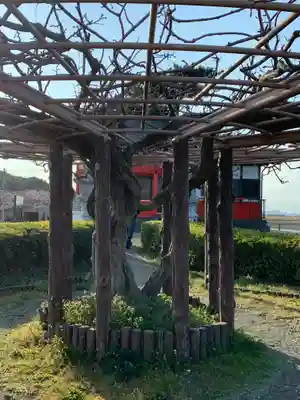 浮島辨財天の庭園