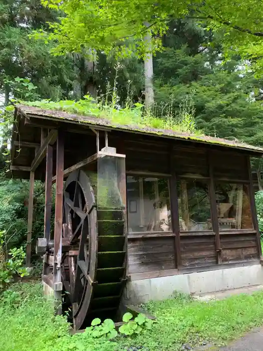 大沢温泉金勢神社の建物その他