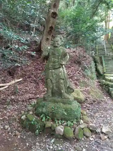 文殊仙寺の像