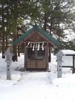 信濃神社の末社・摂社