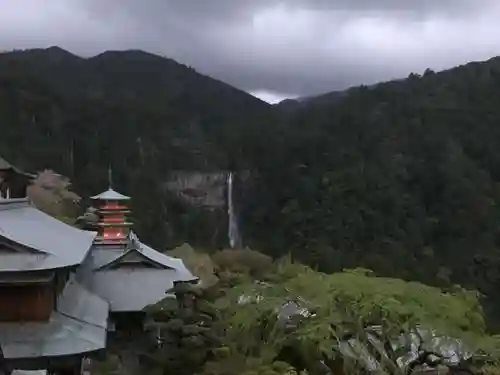 青岸渡寺の景色