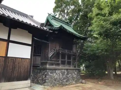 西鴨神社の本殿