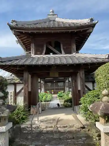 一心寺・一心禅寺の山門・神門