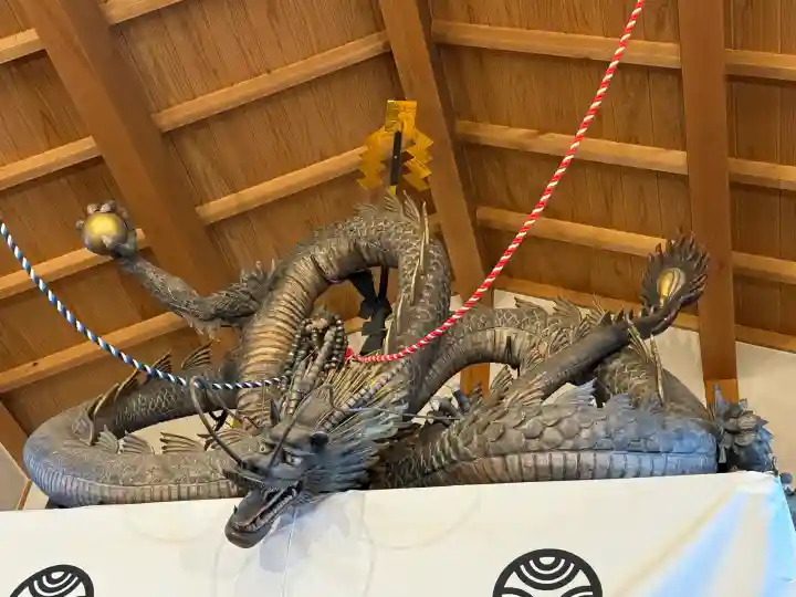 中島黒體龍王大神社の{uncategorized: "未分類", other: "その他", undefined: "問題あり", building: "その他建物", grave: "お墓", sacred_gate: "鳥居", guardian: "狛犬", statue: "像", buddha: "仏像", history: "歴史", nature: "自然", garden: "庭園", animal: "動物", pagoda: "塔", temizu: "手水舎", mountain_gate: "山門・神門", sanctuary: "本殿・本堂", subordinate: "末社・摂社", art: "芸術", scenery: "景色", jizo: "地蔵", ema: "絵馬", goshuin: "御朱印", omikuji: "おみくじ", items: "授与品その他", amulet: "お守り", goshuincho: "御朱印帳", eats: "食事", festival: "お祭り", votive_dance: "神楽", shichigosan: "七五三参", wedding: "結婚式", experience: "体験その他", initially: "初詣", around: "周辺", anti_infection: "感染症対策"}