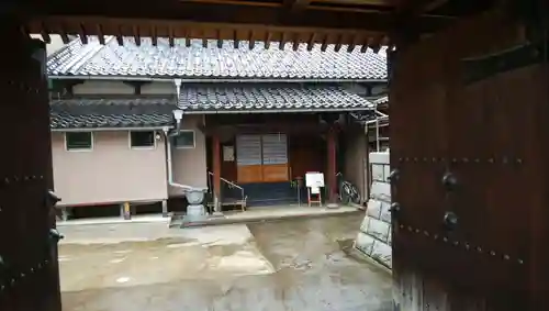 唯念寺の本殿・本堂