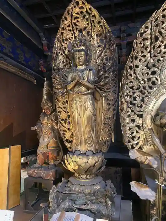 施福寺の{uncategorized: "未分類", other: "その他", undefined: "問題あり", building: "その他建物", grave: "お墓", sacred_gate: "鳥居", guardian: "狛犬", statue: "像", buddha: "仏像", history: "歴史", nature: "自然", garden: "庭園", animal: "動物", pagoda: "塔", temizu: "手水舎", mountain_gate: "山門・神門", sanctuary: "本殿・本堂", subordinate: "末社・摂社", art: "芸術", scenery: "景色", jizo: "地蔵", ema: "絵馬", goshuin: "御朱印", omikuji: "おみくじ", items: "授与品その他", amulet: "お守り", goshuincho: "御朱印帳", eats: "食事", festival: "お祭り", votive_dance: "神楽", shichigosan: "七五三参", wedding: "結婚式", experience: "体験その他", initially: "初詣", around: "周辺", anti_infection: "感染症対策"}