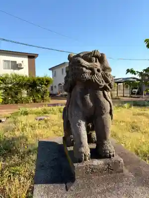 神明社の{uncategorized: "未分類", other: "その他", undefined: "問題あり", building: "その他建物", grave: "お墓", sacred_gate: "鳥居", guardian: "狛犬", statue: "像", buddha: "仏像", history: "歴史", nature: "自然", garden: "庭園", animal: "動物", pagoda: "塔", temizu: "手水舎", mountain_gate: "山門・神門", sanctuary: "本殿・本堂", subordinate: "末社・摂社", art: "芸術", scenery: "景色", jizo: "地蔵", ema: "絵馬", goshuin: "御朱印", omikuji: "おみくじ", items: "授与品その他", amulet: "お守り", goshuincho: "御朱印帳", eats: "食事", festival: "お祭り", votive_dance: "神楽", shichigosan: "七五三参", wedding: "結婚式", experience: "体験その他", initially: "初詣", around: "周辺", anti_infection: "感染症対策"}