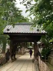 新井薬師（梅照院）の山門