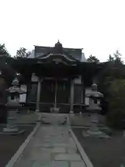 諏訪神社の本殿