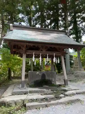 諏訪大社上社前宮(長野県)