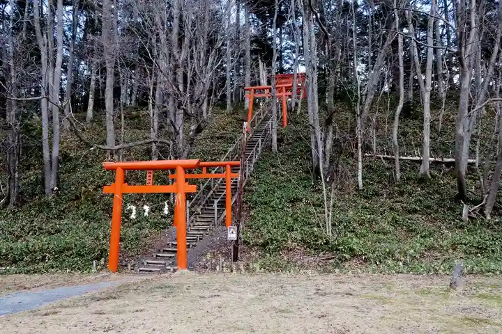 阿寒湖稲荷神社(北海道)