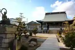 海運山 満福寺の本殿