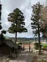 諏訪神社の鳥居