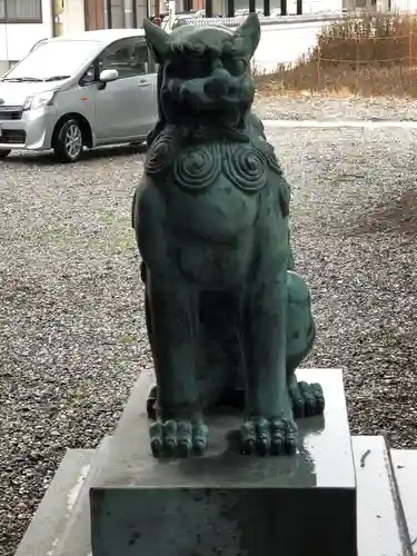 津田八幡神社の狛犬