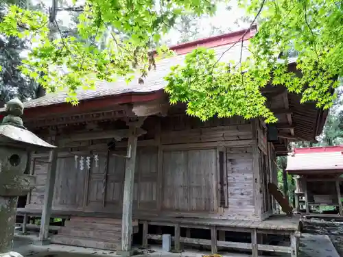 白山皇大神宮の本殿