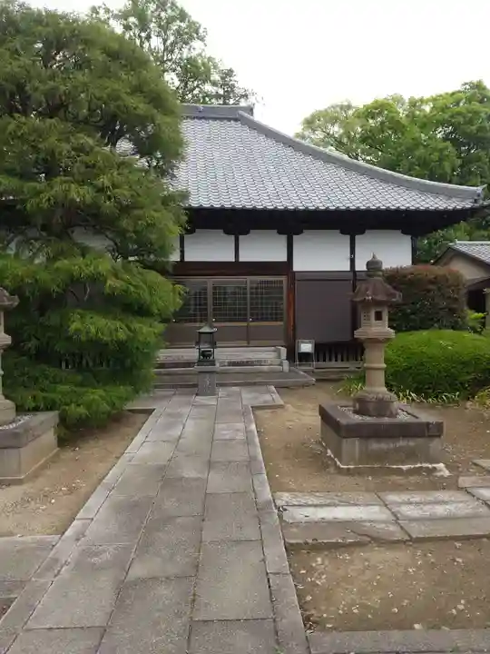 南蔵院の本殿・本堂