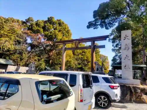 和泉國一之宮　大鳥大社の{uncategorized: "未分類", other: "その他", undefined: "問題あり", building: "その他建物", grave: "お墓", sacred_gate: "鳥居", guardian: "狛犬", statue: "像", buddha: "仏像", history: "歴史", nature: "自然", garden: "庭園", animal: "動物", pagoda: "塔", temizu: "手水舎", mountain_gate: "山門・神門", sanctuary: "本殿・本堂", subordinate: "末社・摂社", art: "芸術", scenery: "景色", jizo: "地蔵", ema: "絵馬", goshuin: "御朱印", omikuji: "おみくじ", items: "授与品その他", amulet: "お守り", goshuincho: "御朱印帳", eats: "食事", festival: "お祭り", votive_dance: "神楽", shichigosan: "七五三参", wedding: "結婚式", experience: "体験その他", initially: "初詣", around: "周辺", anti_infection: "感染症対策"}