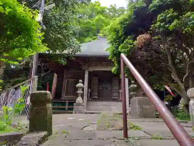 岩殿寺の本殿・本堂