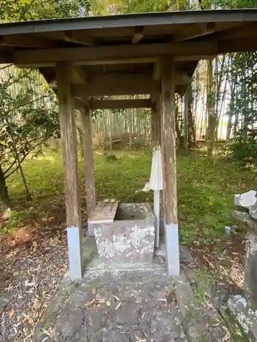 元大原神社の手水舎