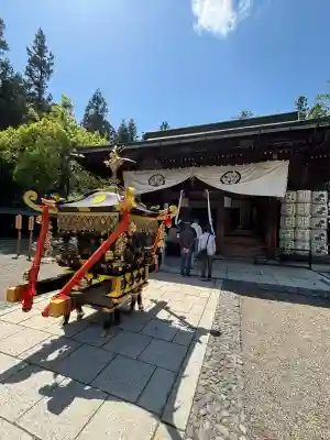 上杉神社の{uncategorized: "未分類", other: "その他", undefined: "問題あり", building: "その他建物", grave: "お墓", sacred_gate: "鳥居", guardian: "狛犬", statue: "像", buddha: "仏像", history: "歴史", nature: "自然", garden: "庭園", animal: "動物", pagoda: "塔", temizu: "手水舎", mountain_gate: "山門・神門", sanctuary: "本殿・本堂", subordinate: "末社・摂社", art: "芸術", scenery: "景色", jizo: "地蔵", ema: "絵馬", goshuin: "御朱印", omikuji: "おみくじ", items: "授与品その他", amulet: "お守り", goshuincho: "御朱印帳", eats: "食事", festival: "お祭り", votive_dance: "神楽", shichigosan: "七五三参", wedding: "結婚式", experience: "体験その他", initially: "初詣", around: "周辺", anti_infection: "感染症対策"}