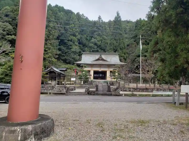 三輪神社のその他建物