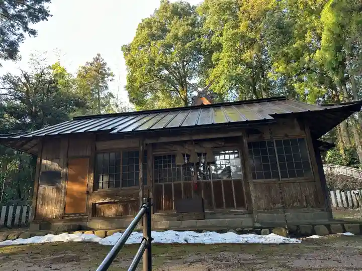 温泉神社の{uncategorized: "未分類", other: "その他", undefined: "問題あり", building: "その他建物", grave: "お墓", sacred_gate: "鳥居", guardian: "狛犬", statue: "像", buddha: "仏像", history: "歴史", nature: "自然", garden: "庭園", animal: "動物", pagoda: "塔", temizu: "手水舎", mountain_gate: "山門・神門", sanctuary: "本殿・本堂", subordinate: "末社・摂社", art: "芸術", scenery: "景色", jizo: "地蔵", ema: "絵馬", goshuin: "御朱印", omikuji: "おみくじ", items: "授与品その他", amulet: "お守り", goshuincho: "御朱印帳", eats: "食事", festival: "お祭り", votive_dance: "神楽", shichigosan: "七五三参", wedding: "結婚式", experience: "体験その他", initially: "初詣", around: "周辺", anti_infection: "感染症対策"}