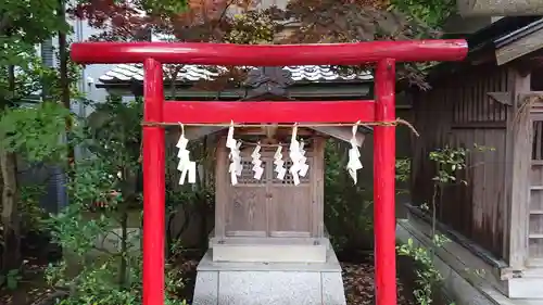 産千代稲荷神社の鳥居