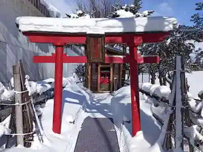 新光稲荷神社(秋田県)