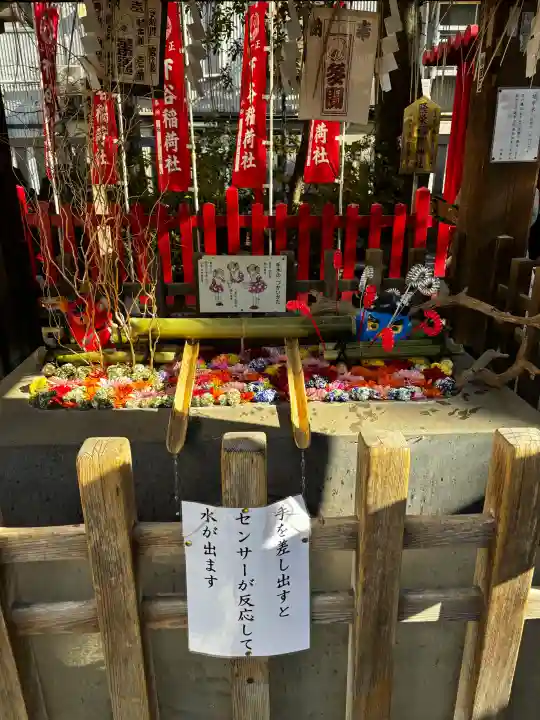 下谷神社の{uncategorized: "未分類", other: "その他", undefined: "問題あり", building: "その他建物", grave: "お墓", sacred_gate: "鳥居", guardian: "狛犬", statue: "像", buddha: "仏像", history: "歴史", nature: "自然", garden: "庭園", animal: "動物", pagoda: "塔", temizu: "手水舎", mountain_gate: "山門・神門", sanctuary: "本殿・本堂", subordinate: "末社・摂社", art: "芸術", scenery: "景色", jizo: "地蔵", ema: "絵馬", goshuin: "御朱印", omikuji: "おみくじ", items: "授与品その他", amulet: "お守り", goshuincho: "御朱印帳", eats: "食事", festival: "お祭り", votive_dance: "神楽", shichigosan: "七五三参", wedding: "結婚式", experience: "体験その他", initially: "初詣", around: "周辺", anti_infection: "感染症対策"}