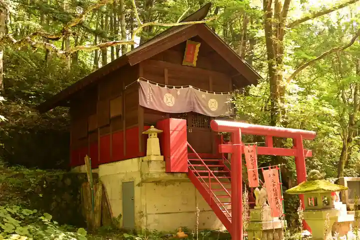 天命稲荷神社(長野県)