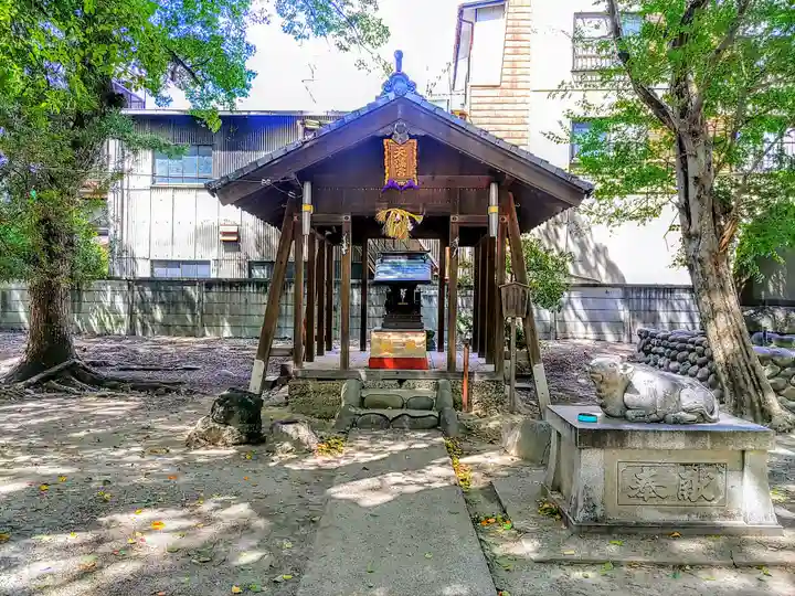 八幡社(篠原八幡社)の末社・摂社