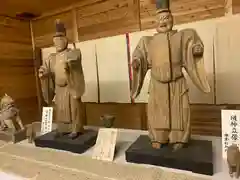 神谷神社の像