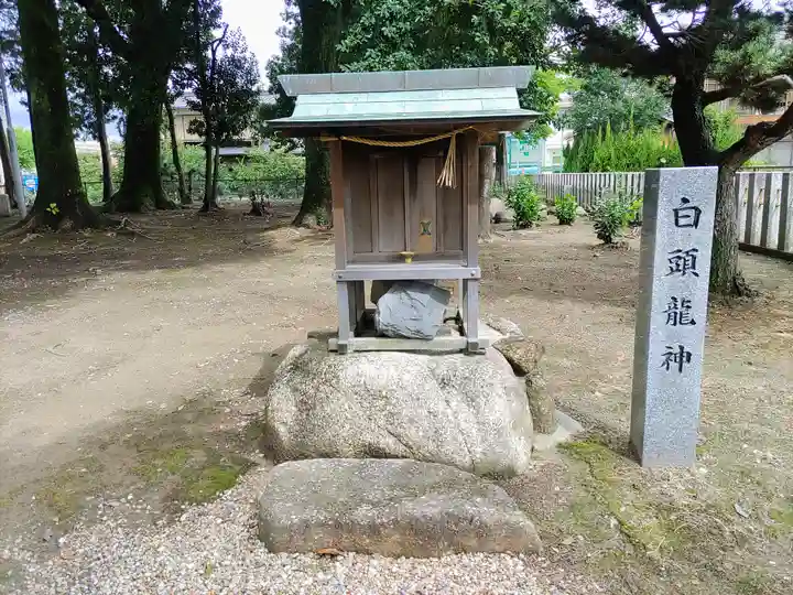 牟都志神社の末社・摂社