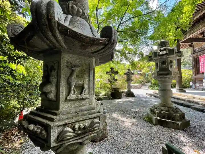 岩之上堂のその他建物