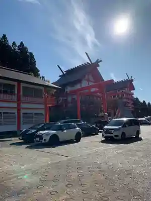 宝徳山稲荷大社の本殿・本堂