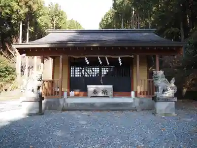 高尾山穂見神社の本殿・本堂