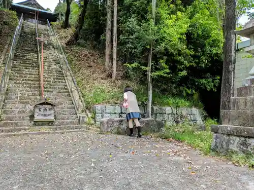 神明社（落合町）の手水舎