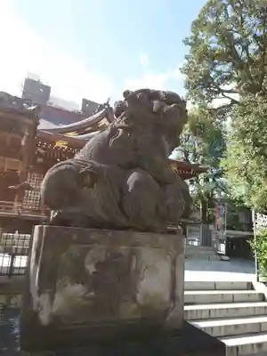 大鳥神社の狛犬