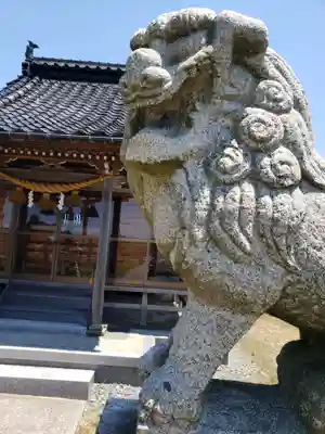 三野神社の狛犬
