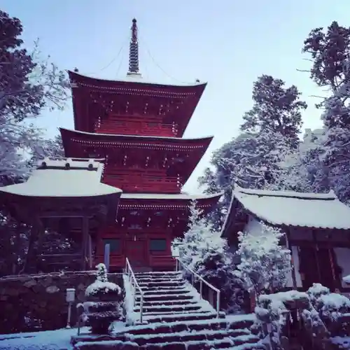 柏原八幡宮の塔