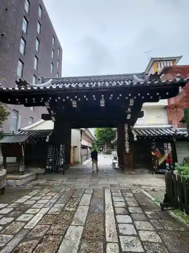 本能寺の山門・神門