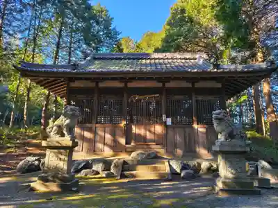 小山神社の本殿・本堂