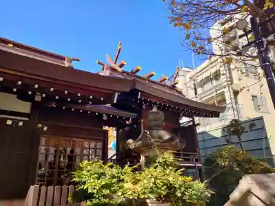三輪神社の本殿・本堂