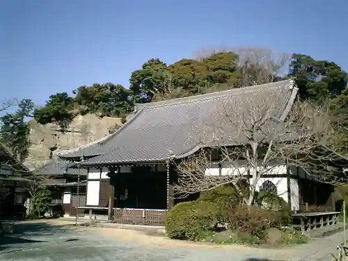 浄光明寺の本殿・本堂