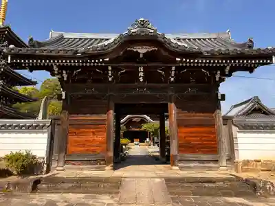 法然寺の山門・神門