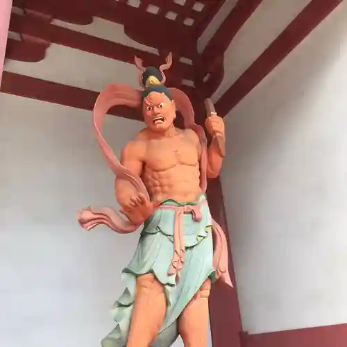 四天王寺の像