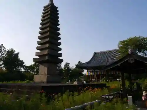 般若寺 ❁﻿コスモス寺❁の塔