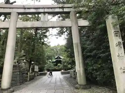 岡崎神社の鳥居
