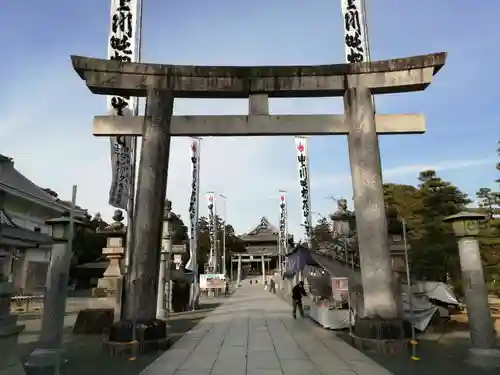 豊川閣　妙厳寺の鳥居